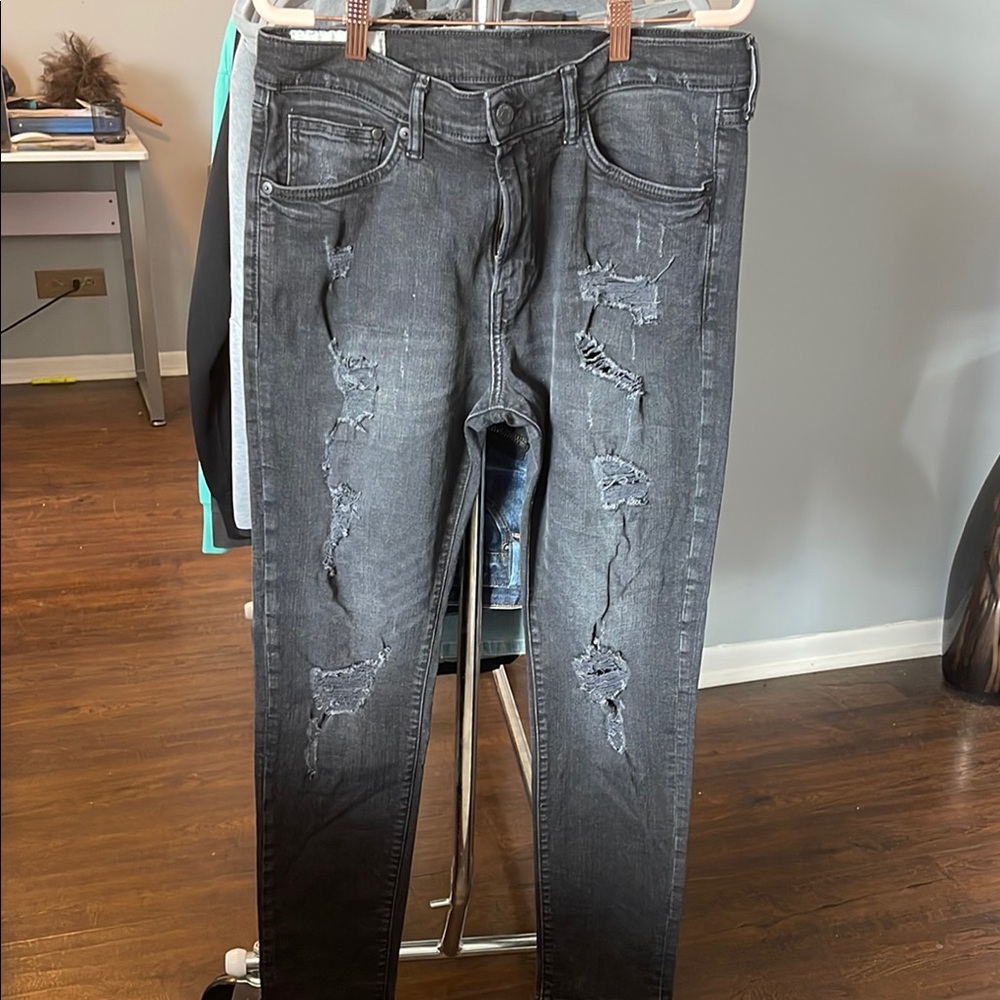 Gray Skinny Distressed Jeans with Faded Details